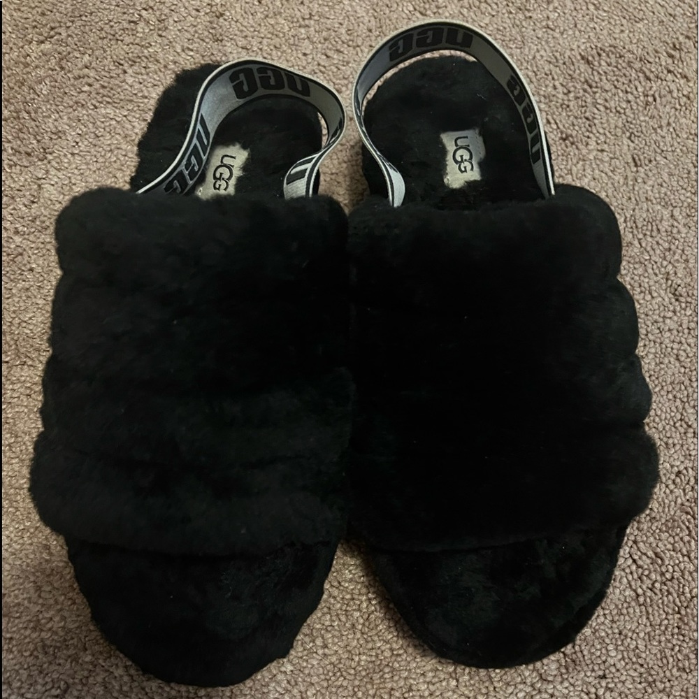 UGG fluff yeah slides
